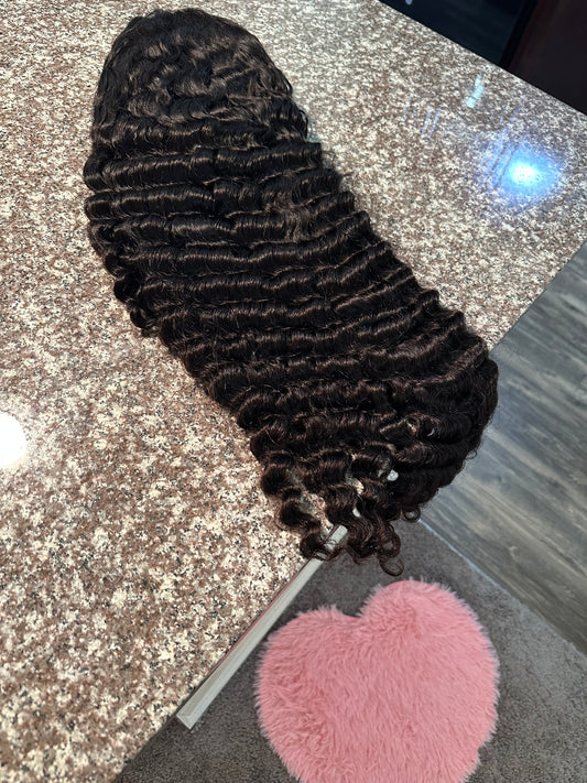 (HD) 28” Deep Wave 13x4 Lace Frontal WIG